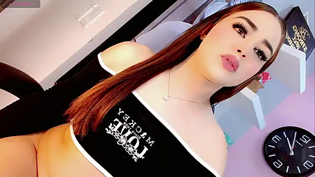 Sophia-Isabella online show from March 11, 7:36 pm