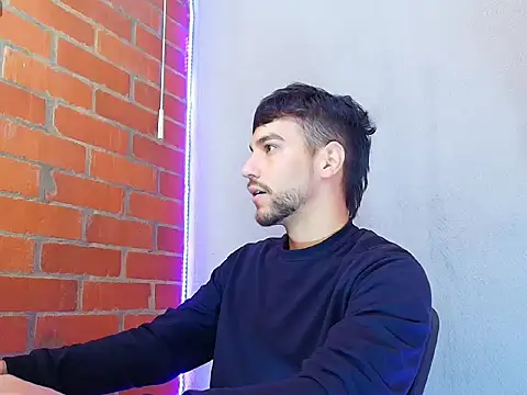 Snapshot of Leandro_valenzuela chatting on October 9, 2:48 pm Leandro valenzuela online show from October 9, 2:48 pm