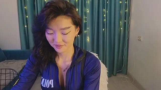 AudreyMell online show from January 10, 3:37 pm