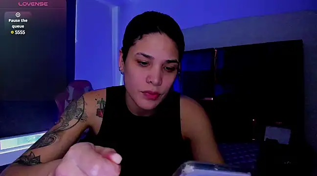 Snapshot of Charlee_pink chatting on March 11, 9:26 pm Charlee pink online show from March 11, 9:26 pm
