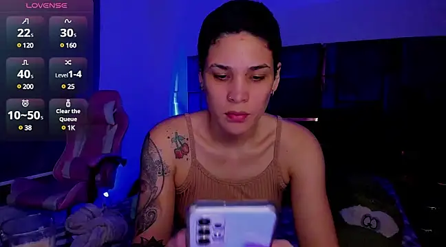 Snapshot of Charlee_pink chatting on March 13, 12:48 am Charlee pink online show from March 13, 12:48 am
