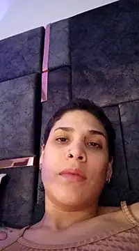 Snapshot of Charlee_pink chatting on March 14, 4:10 am Charlee pink online show from March 14, 4:10 am