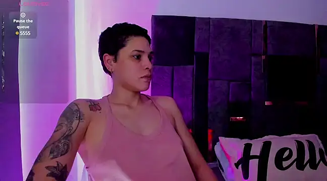 Snapshot of Charlee_pink chatting on March 19, 8:22 pm Charlee pink online show from March 19, 8:22 pm