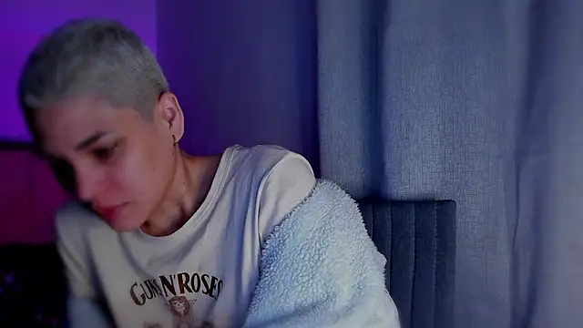 Charlee pink online show from February 22, 8:51 pm