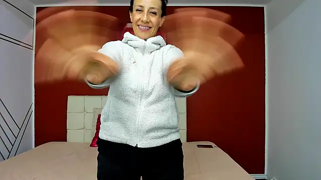 Abrillee1 online show from January 30, 1:33 am