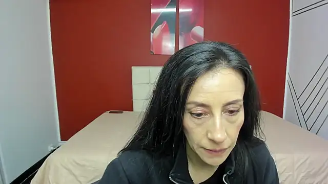 Abrillee1 online show from February 6, 7:29 pm