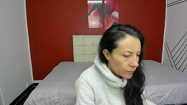 Abrillee1 online show from March 5, 7:17 pm