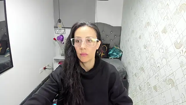 Abrillee1 online show from March 23, 3:43 am