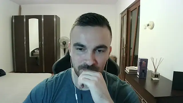 mu5clemania2 online show from April 8, 7:03 pm