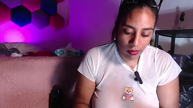 ViolethRammtein online show from October 22, 9:20 am