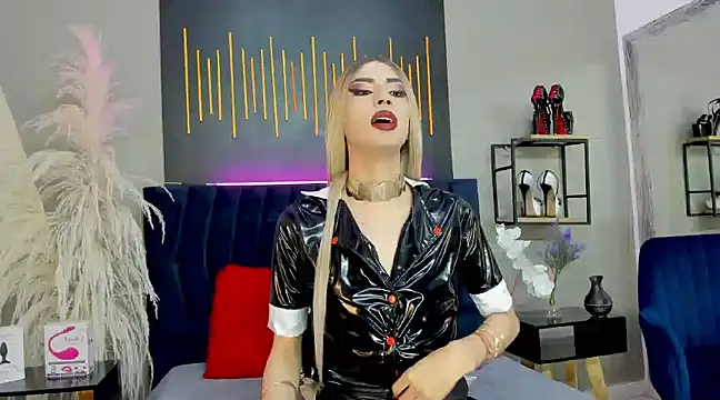 BrianaSchafer online show from December 26, 10:41 pm