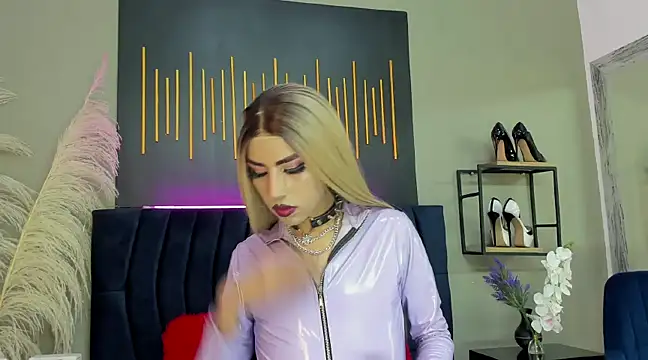 BrianaSchafer online show from February 26, 8:22 pm