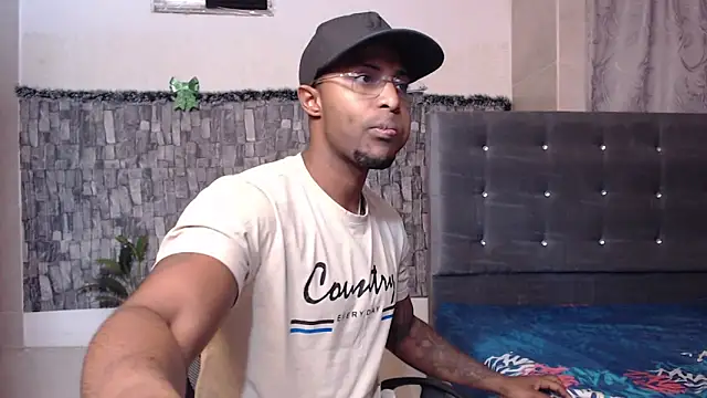 Snapshot of Joseephjackson chatting on January 5, 8:34 pm Joseephjackson online show from January 5, 8:34 pm