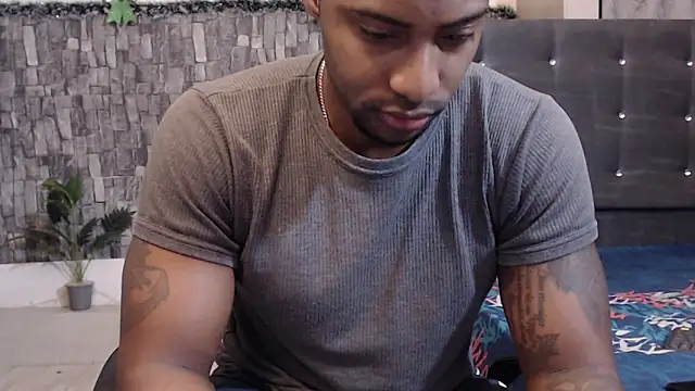 Snapshot of Joseephjackson chatting on January 15, 2:10 pm Joseephjackson online show from January 15, 2:10 pm