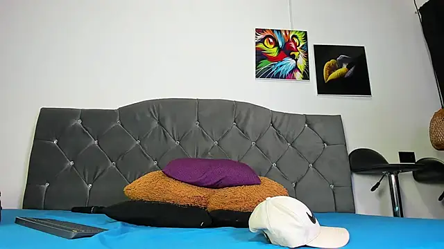 Snapshot of louis_bcasta1 chatting on September 11, 7:14 pm louis bcasta1 online show from September 11, 7:14 pm