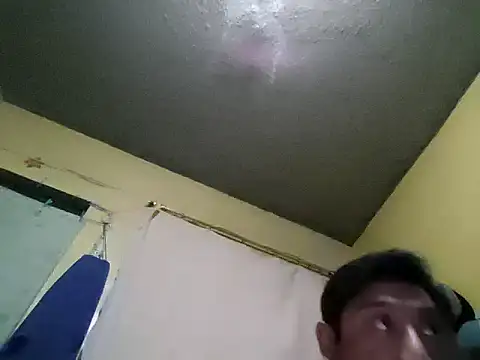 Snapshot of donvergavergara chatting on April 12, 3:44 am donvergavergara online show from April 12, 3:44 am