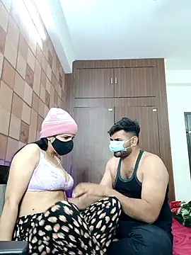 Snapshot of aaliya_bhattt chatting on December 14, 3:58 pm aaliya bhattt online show from December 14, 3:58 pm