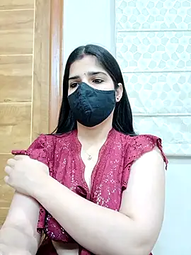 Snapshot of aaliya_bhattt chatting on March 18, 12:25 pm aaliya bhattt online show from March 18, 12:25 pm