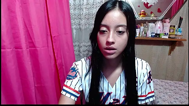 Lunawillis online show from February 17, 5:08 pm