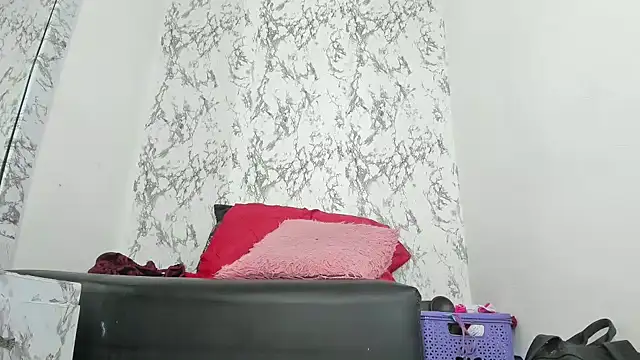 Natalycarter online show from March 17, 4:21 pm