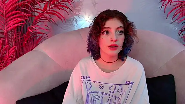 EvaHalsey online show from November 27, 7:49 pm