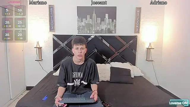 Snapshot of nakedfoam1 chatting on September 20, 3:07 am nakedfoam1 online show from September 20, 3:07 am