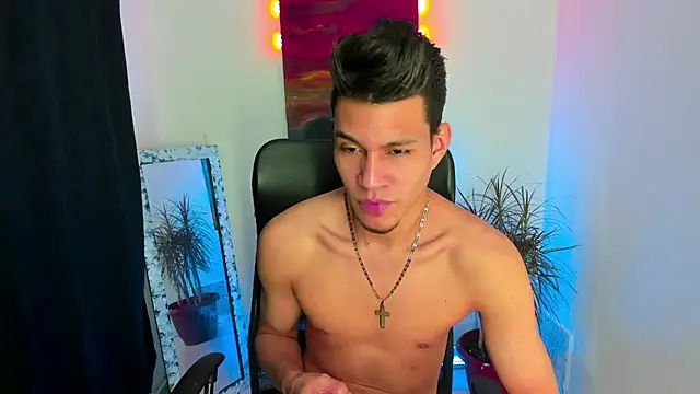 Snapshot of dirtyboy_23 chatting on October 8, 4:10 am dirtyboy 23 online show from October 8, 4:10 am