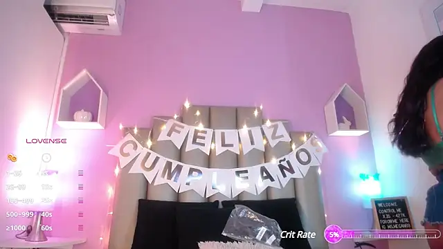 Snapshot of MeghanBurn chatting on January 27, 12:48 pm MeghanBurn online show from January 27, 12:48 pm