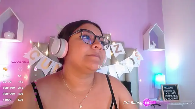 Snapshot of MeghanBurn chatting on January 31, 6:47 pm MeghanBurn online show from January 31, 6:47 pm