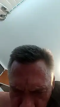 Snapshot of ed44435 chatting on October 19, 4:40 pm ed44435 online show from October 19, 4:40 pm