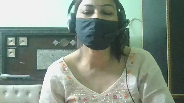 couplesuni online show from March 16, 3:34 am