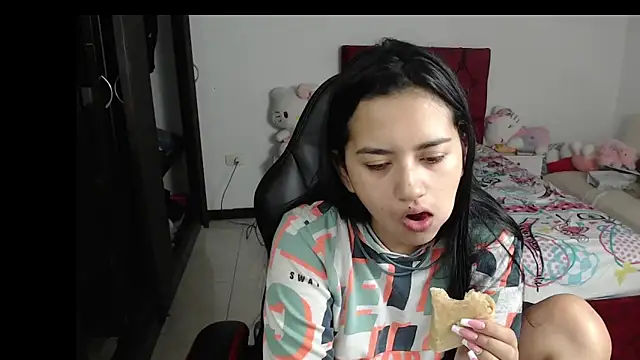 kayla k18 online show from January 11, 7:59 pm