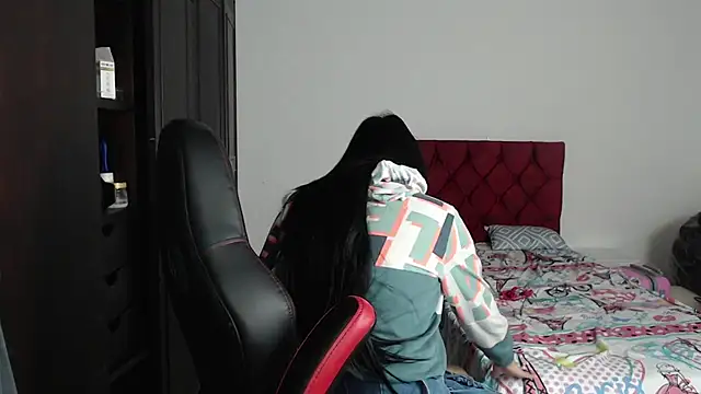 kayla k18 online show from February 2, 8:41 pm