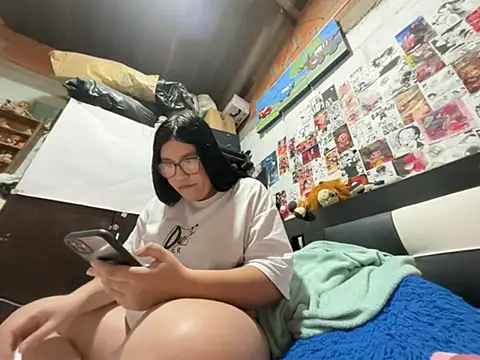 dafne19  online show from July 6, 5:04 am