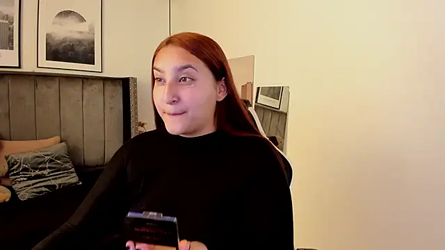 Snapshot of Alaia_Cute chatting on January 23, 11:47 pm Alaia Cute online show from January 23, 11:47 pm