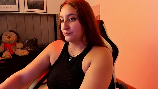 Snapshot of Alaia_Cute chatting on March 3, 8:38 am Alaia Cute online show from March 3, 8:38 am