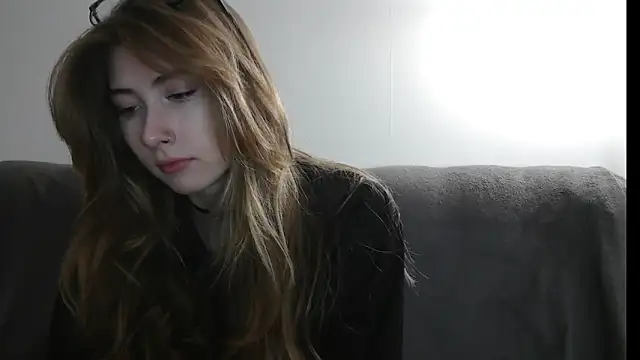 ErikaShyy online show from December 24, 5:02 pm