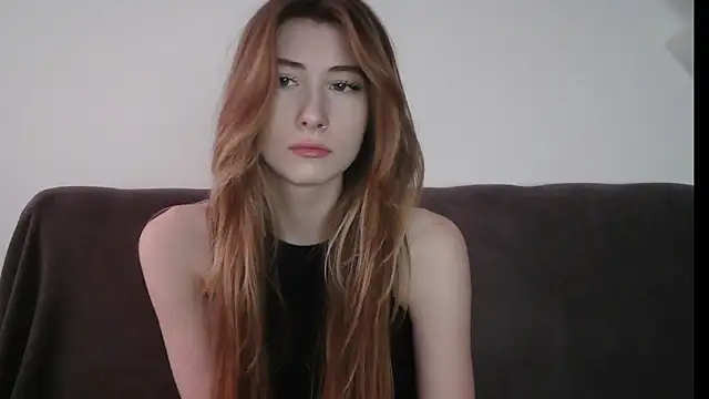 ErikaShyy online show from January 8, 1:09 pm