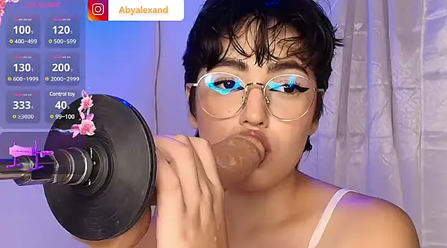 Snapshot of baby_alexx chatting on December 4, 4:54 am baby alexx online show from December 4, 4:54 am