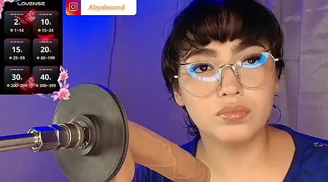 Snapshot of baby_alexx chatting on January 24, 9:17 am baby alexx online show from January 24, 9:17 am