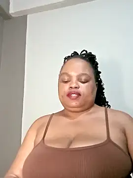 hugemelonsxxx online show from February 28, 9:23 pm