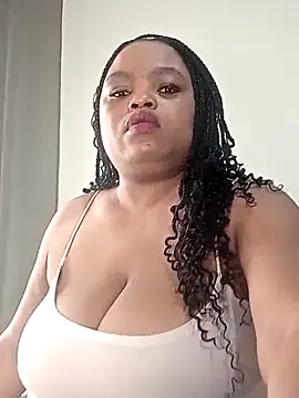 hugemelonsxxx online show from March 2, 10:45 am