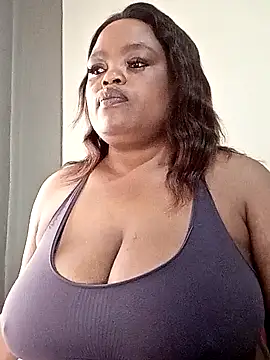 hugemelonsxxx online show from May 22, 10:21 am