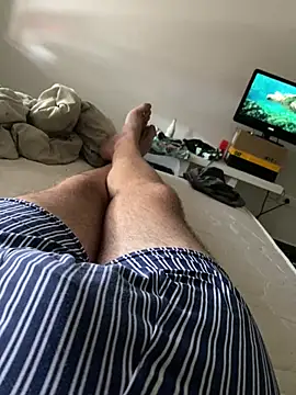 Julian 23312 online show from February 2, 5:11 pm