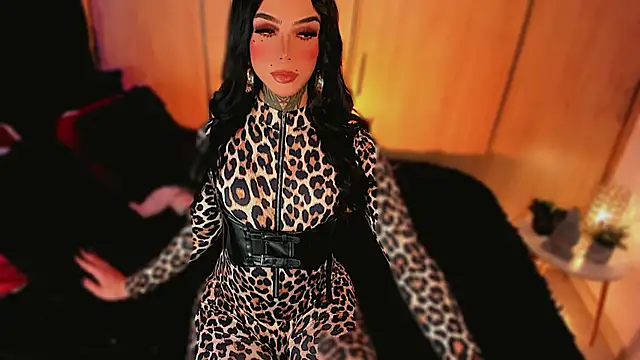 CALLME GODDESS  online show from March 17, 5:22 am