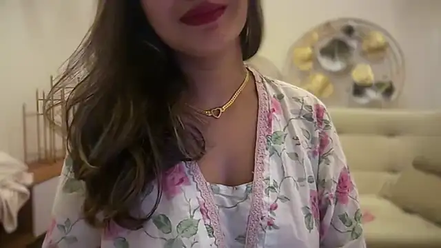 Snapshot of MaYaa__11 chatting on July 15, 2:17 am MaYaa 11 online show from July 15, 2:17 am