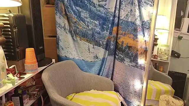 cunty tranny lydia online show from March 21, 3:55 am