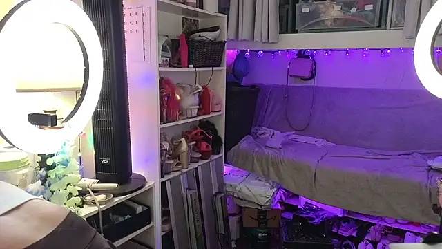 cunty tranny lydia online show from November 4, 4:00 am