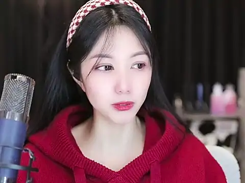 Nuyoah-77 online show from January 9, 4:17 pm