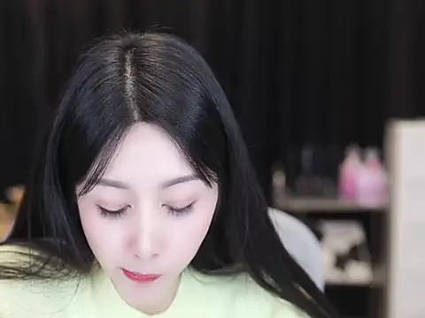 Nuyoah-77 online show from November 4, 1:54 pm